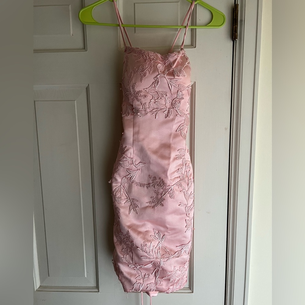 Light pink dress with flower detailing! Never worn! Thick material.